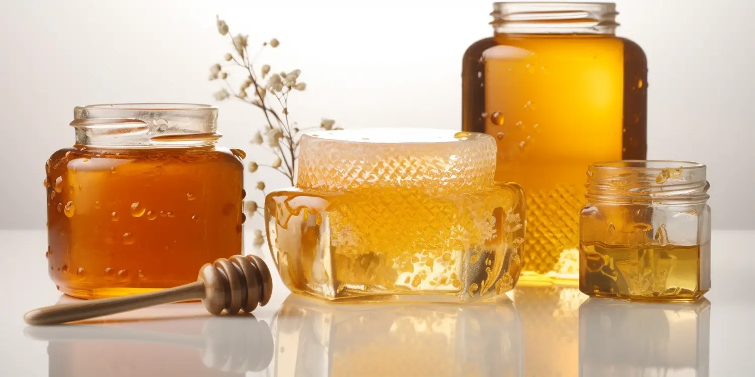 Miód lipowy jak wygląda?